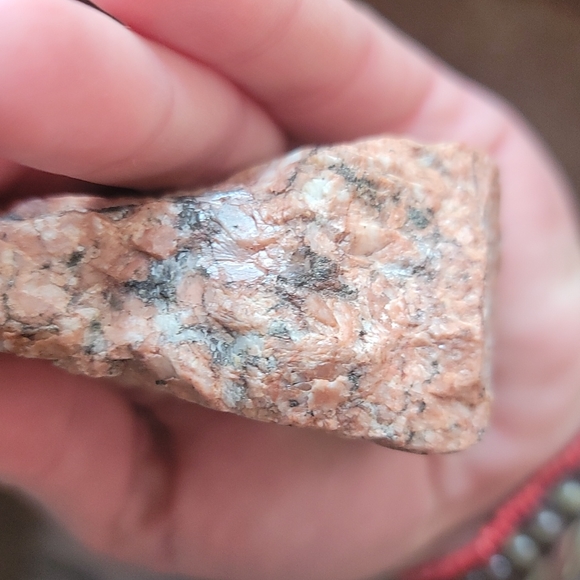 Pink granite Granite is an igneous intrusive rock with holocrystalline texture - Picture 4 of 7